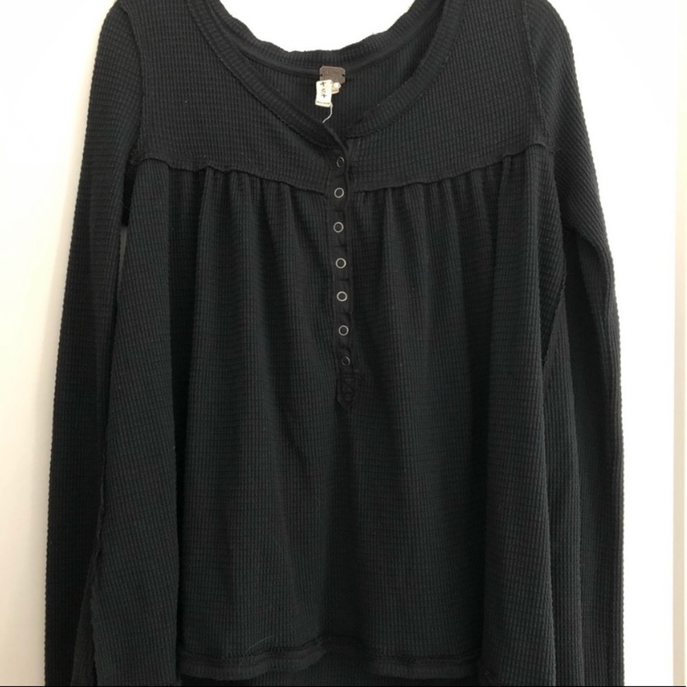 We the Free “Kai” Henley